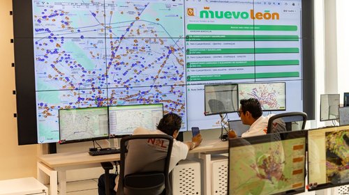 Estrena Nuevo León 'piso de la movilidad' para vigilar transporte