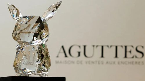 Subastaran la pieza 11 de 25 de un Pikachu de cristal Baccarat