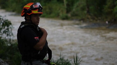 Despliegan operativo por lluvias en puntos de riesgo en Santiago