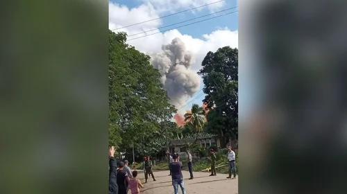 Incendio causa explosiones en base militar de Cuba