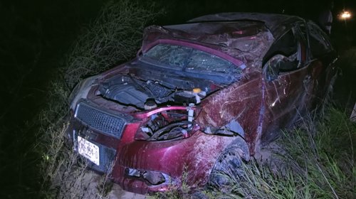 Volcadura en la carretera 57: dos muertos y una mujer lesionada