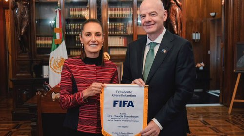 Sheinbaum e Infantino se reúnen en Palacio Nacional