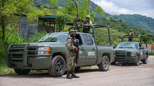 CNDH acusa al Ejército de graves violaciones por abatir migrantes