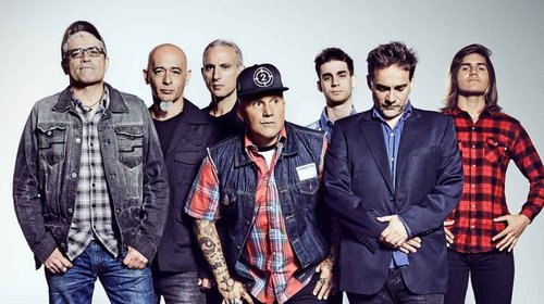 Agendan Fabulosos Cadillacs cita en el MacroFest