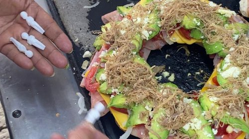 Crean 'Rosca de la Barda' para conmemorar 'Día de Reyes'