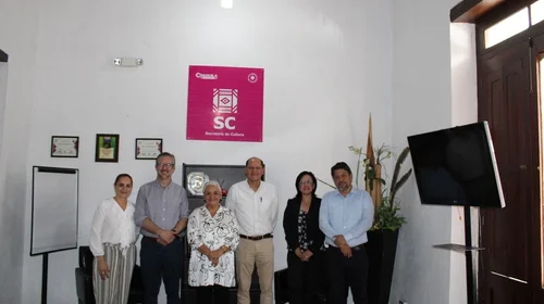 Acuerdan implementar hora de lectura en escuelas de Coahuila
