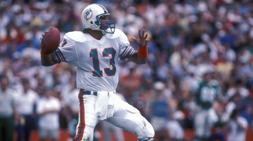 Felicidades, Dan Marino… ¡por imponer récords en la NFL!