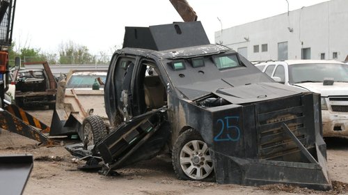 FGR destruye 28 vehículos ‘monstruo’ en Reynosa