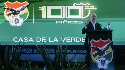 Bolivia será sede de un Mundial, promete Gianni Infantino