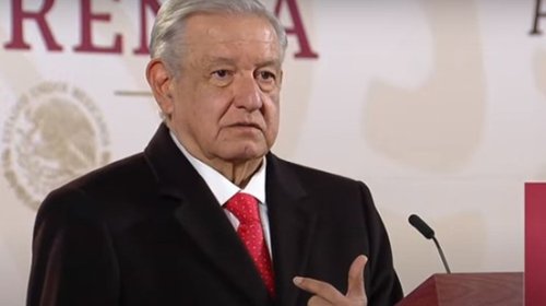 Filtran datos de periodistas que asisten a la 'mañanera' de AMLO