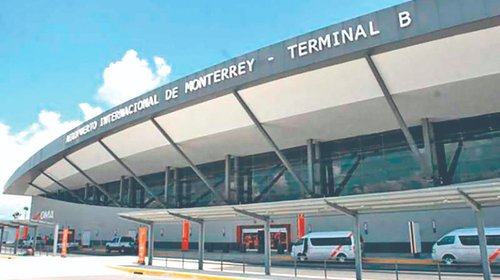 ‘Agarran vuelo’ pasajeros; destaca Aeropuerto de Monterrey