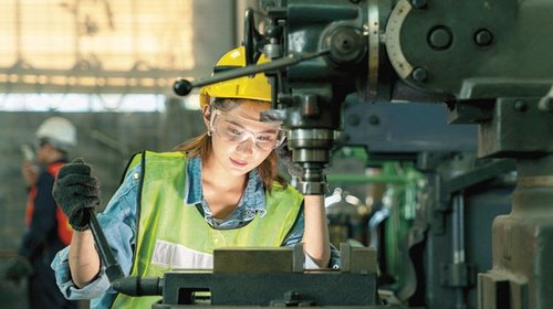 Se incrementa 1.3% la creación de empleos en 2025