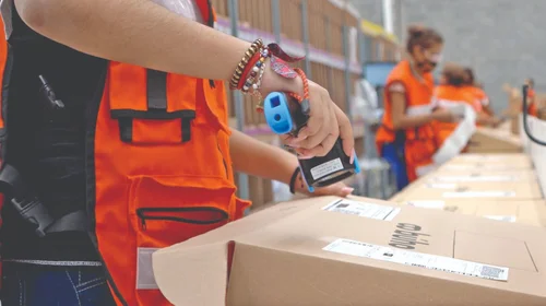 Acelera sector logístico ante auge en paquetería