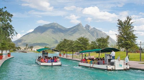 Disfrutan verano en NL: llegan más turistas y aumentan su gasto