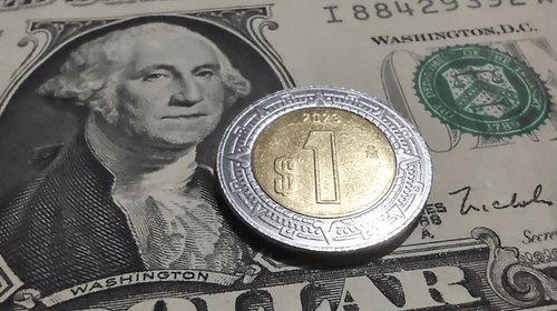 ‘Superpeso’: registra ganancia de 13% frente al dólar en el año