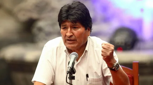 Fiscalía de Bolivia alista orden de aprehensión contra Evo