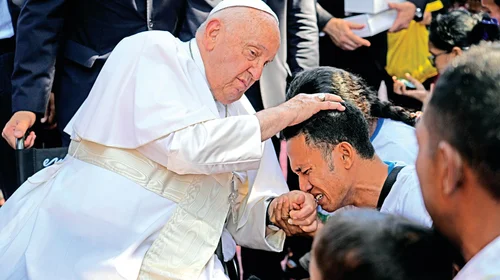 Papa Francisco llega a Timor; el país más católico del mundo