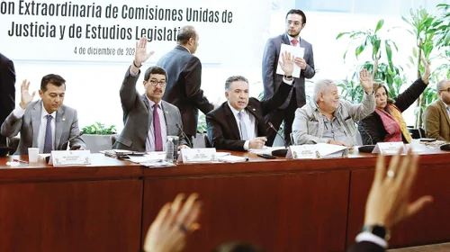 Avanza en el Senado las leyes secundarias de reforma judicial