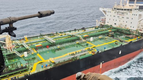 Francia captura petrolero ruso sancionado en océano Atlántico