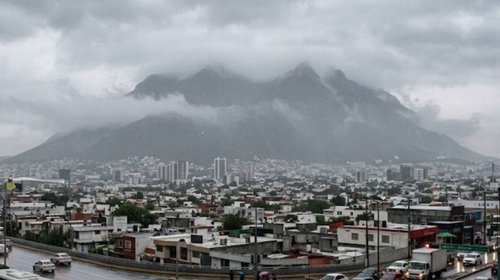 Nuevo frente frío traerá lluvias y viento a NL a partir del lunes