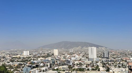 'Frío incrementará el aire sucio en urbe regia': Medio Ambiente