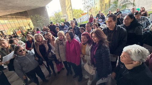 Maestros Jubilados piden partida presupuestal para liquidar deuda