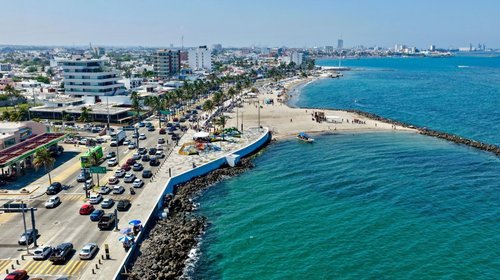 Limpian 32 playas afectadas por hidrocarburos en Golfo de México