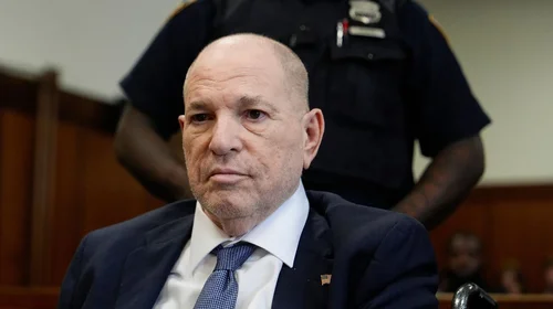 Harvey Weinstein es acusado de más delitos previo a nuevo juicio