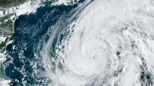 Helene se intensifica a huracán categoría 4 y John vuelve a 1