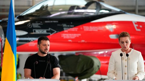 Holanda y Dinamarca entregarán aviones de combate a Ucrania