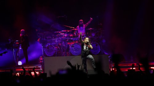 Dream Theater sacude Monterrey con su gira 40 aniversario