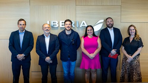 Samuel García presenta nueva ruta Monterrey-Madrid