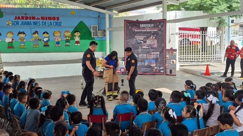 Miguel Flores supervisa campaña 'Protección Civil en tu Escuela'