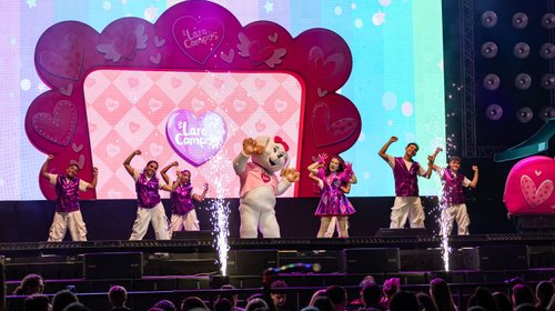 Fiesta infantil por el Día del Niño llena la Arena Monterrey