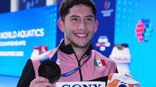 Mexicano Randal Willars conquista bronce en clavados 10 metros