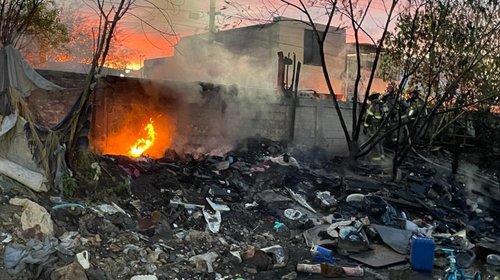 Incendio de basura moviliza a bomberos en la Industrial