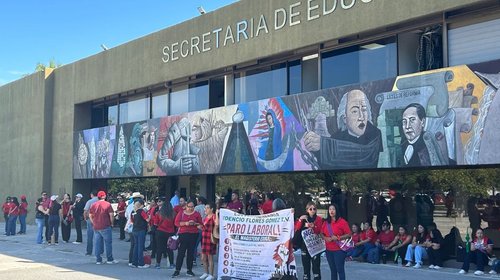 Inician mesas permanentes de diálogo con maestros de Coahuila