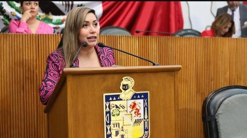 Anylú habilita centro de acopio para apoyar a los damnificados