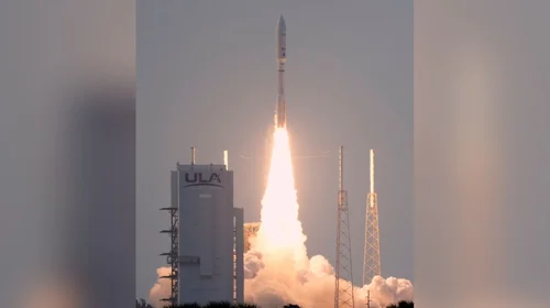 Amazon lanza sus primeros satélites para internet