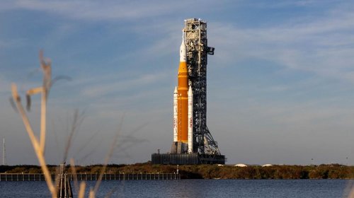 NASA repara fallas en cohete Artemis II previo a lanzamiento