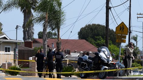 Al menos cinco muertos tras ataque en mezquita de San Diego