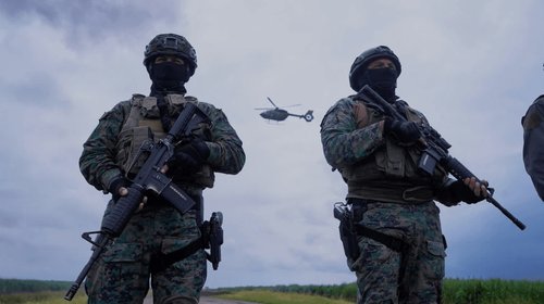 Colombia y Ecuador activan mesa de defensa tras crisis por bomba