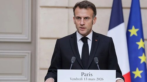 Macron insta a Irán a abrir el estrecho de Ormuz