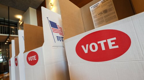Bloquea EUA uso de programa para verificar ciudadanía de votantes
