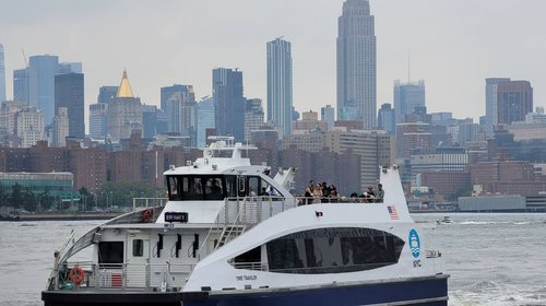 Subirán precios de ferrys en NY por llegada del verano y Mundial