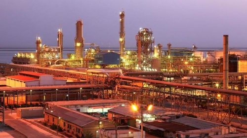 Atacan Petroquímica iraní; no se liberaron sustancias peligrosas