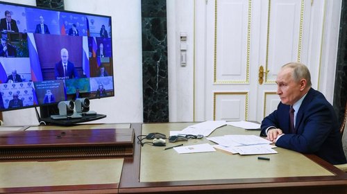 Trump confirmó participación de Putin en consejo; Rusia lo niega