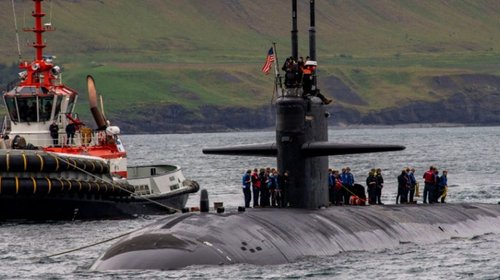 Venezuela alerta que EUA enviará submarino nuclear a sus costas