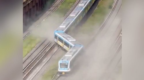Tren de pasajeros descarrila en Buenos Aires y deja nueve heridos