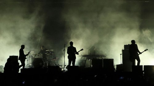 Interpol enciende las luces del Zócalo de la Ciudad de México